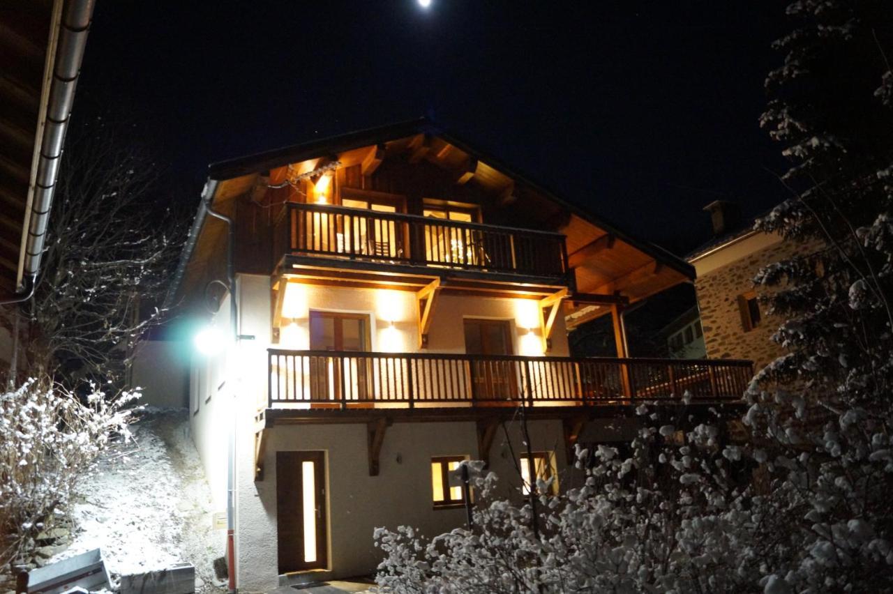 Chalet soFlo -5 FLOCONS OR - 3 Vallées - Saint-Martin-de-Belleville-9personnes-130m2 Extérieur photo